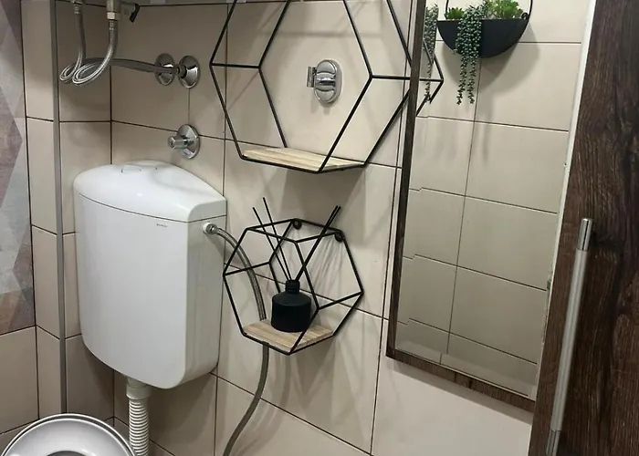 Cozy In Center شقة *